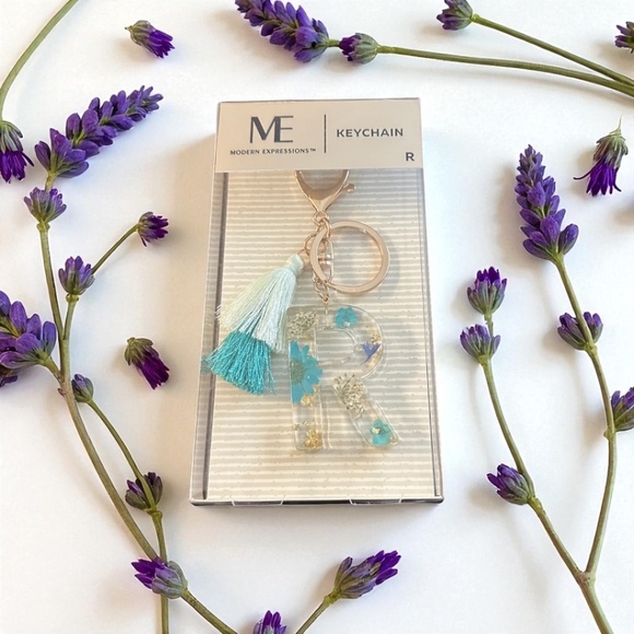 ‼️ Gold Plated Keychain "R" Blue Accent with Tassel Cute Keychain - Picture 1 of 2
